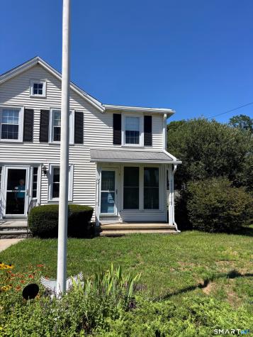 7 Main Street Essex CT 06409