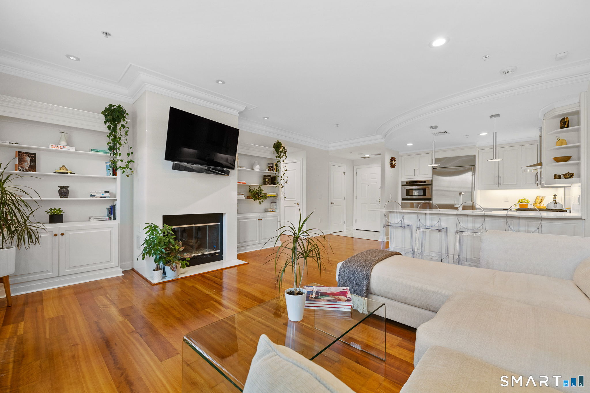 85 Memorial Road West Hartford CT 06107