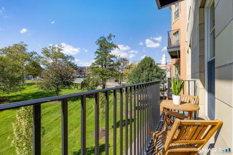 85 Memorial Road West Hartford CT 06107