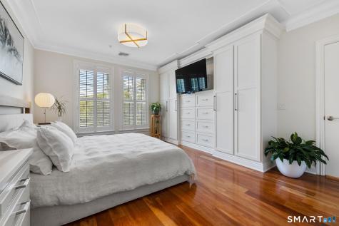 85 Memorial Road West Hartford CT 06107