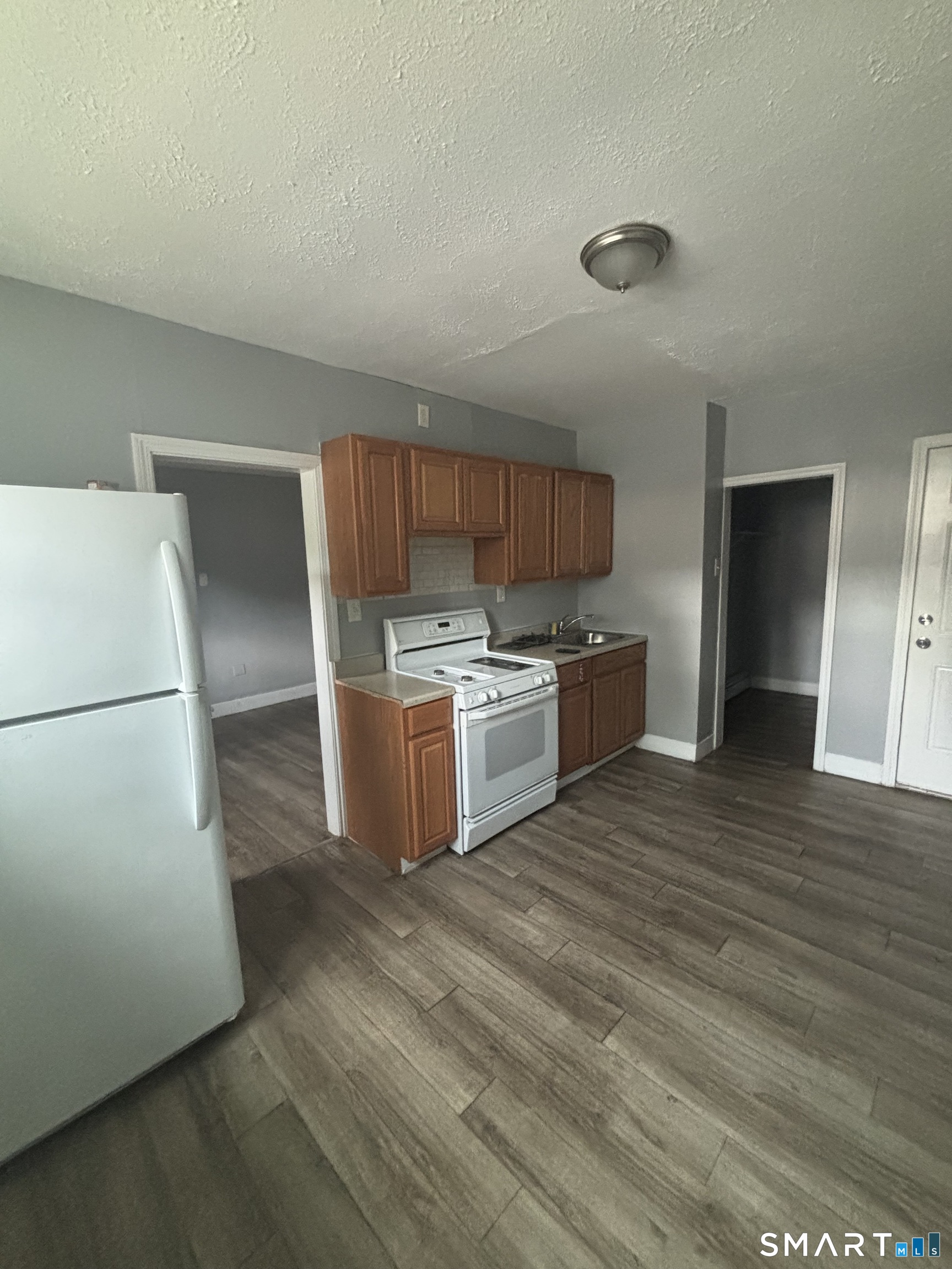 2370 Main Street Hartford CT 06120