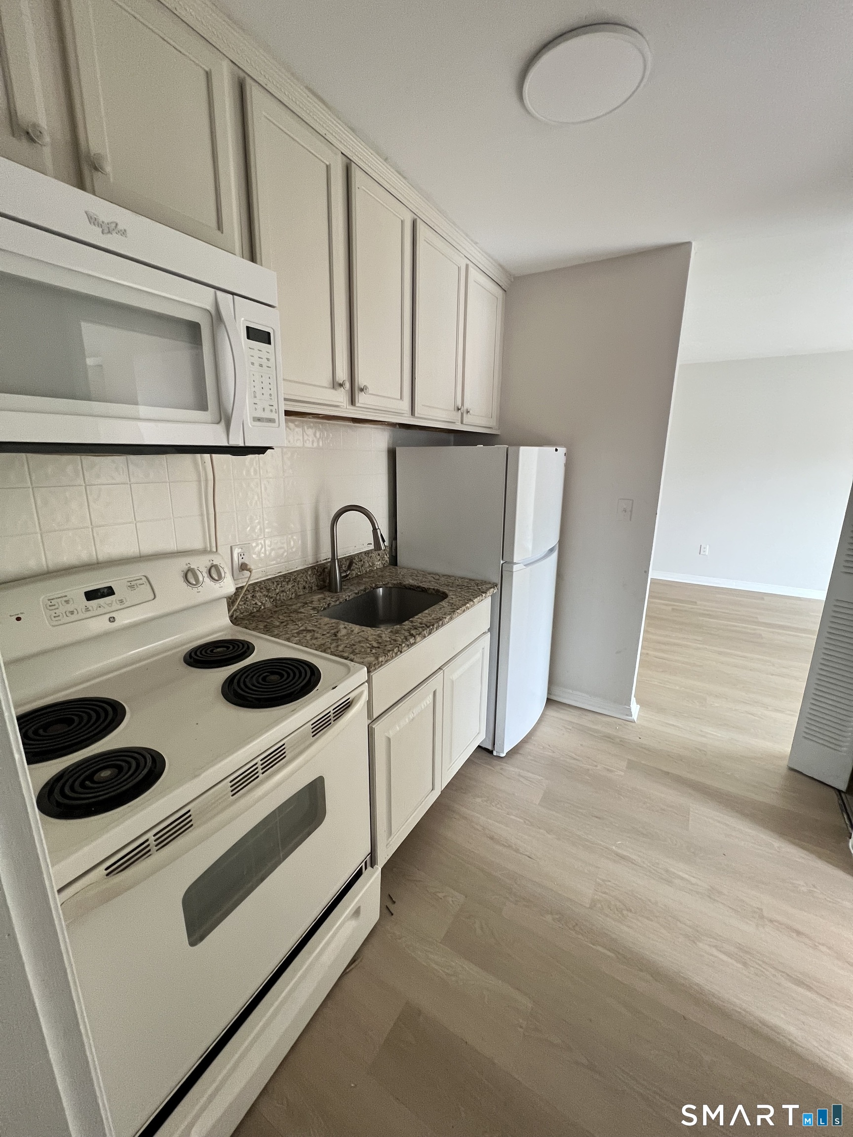 3880 Main Street Bridgeport CT 06606