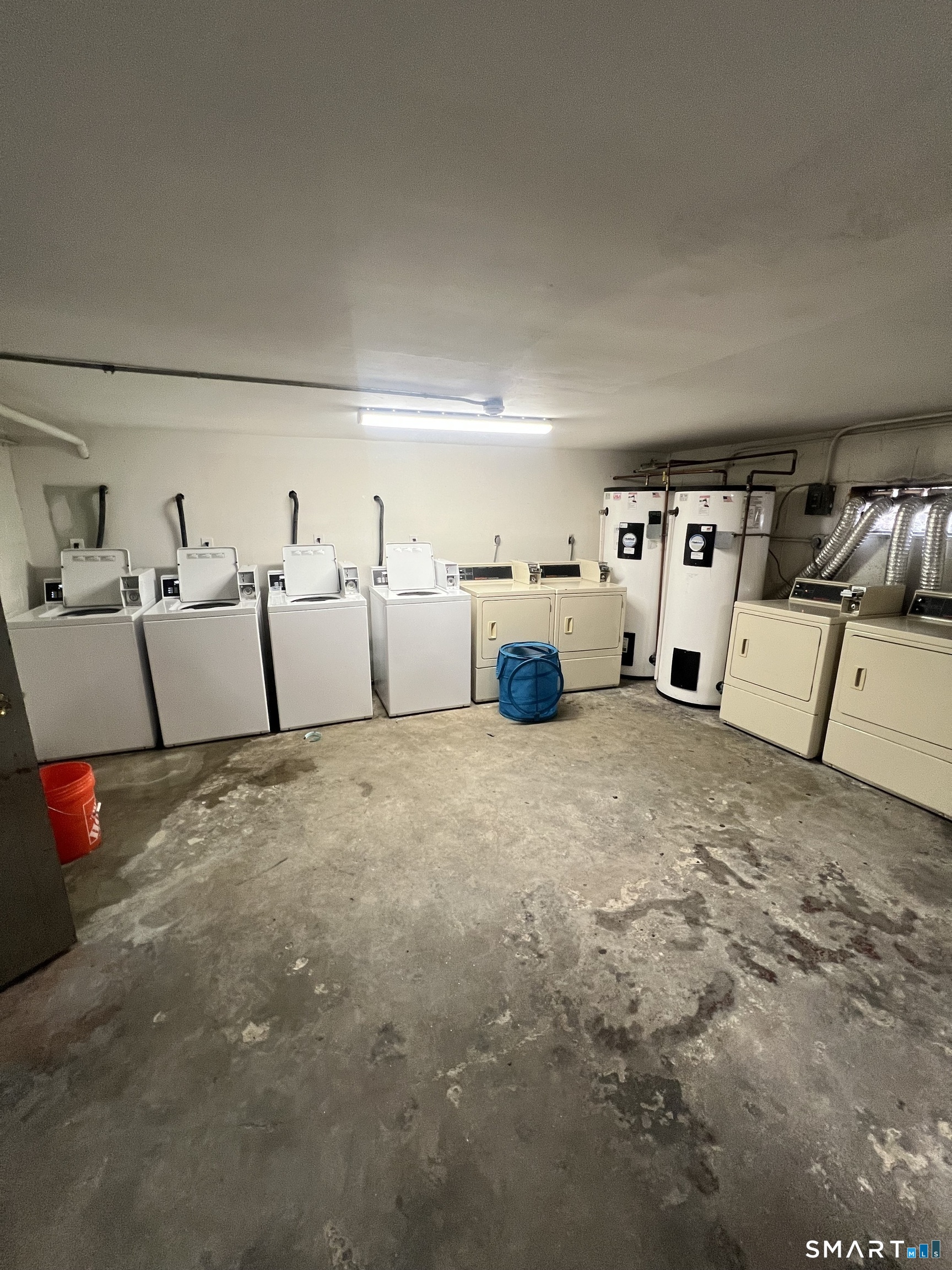 3880 Main Street Bridgeport CT 06606