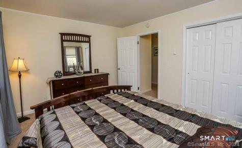 15 Fordyce Court New Milford CT 06776