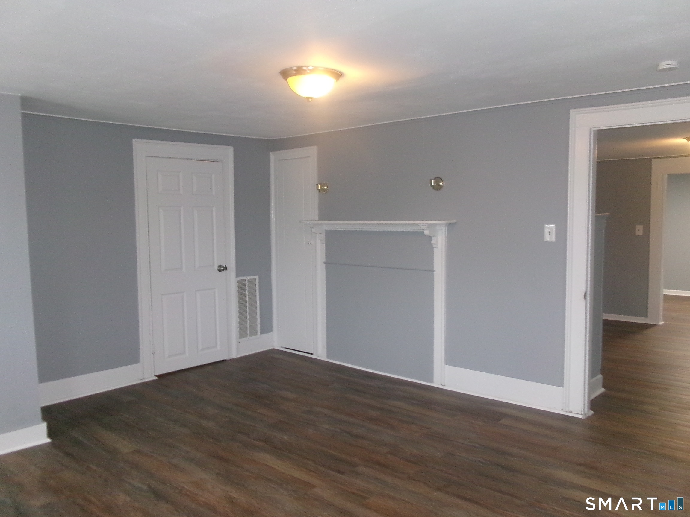 188 Hemingway Avenue East Haven CT 06512