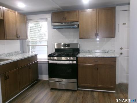188 Hemingway Avenue East Haven CT 06512