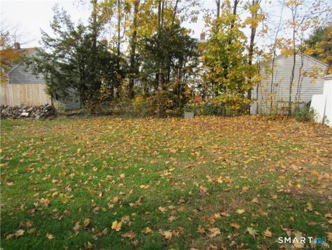 36 Rochford Avenue Hamden CT 06514