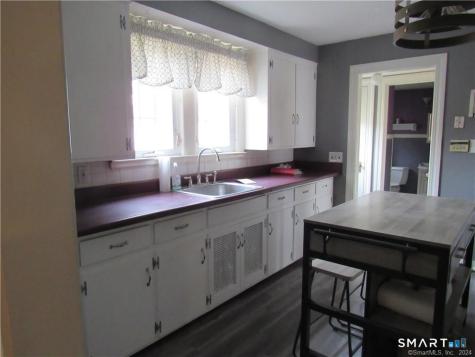 36 Rochford Avenue Hamden CT 06514