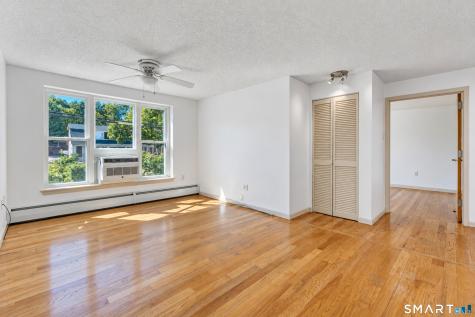 184 Pequot Avenue New London CT 06320