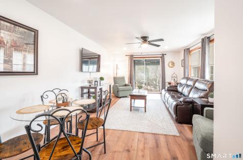 86 Old Farms Lane New Milford CT 06776