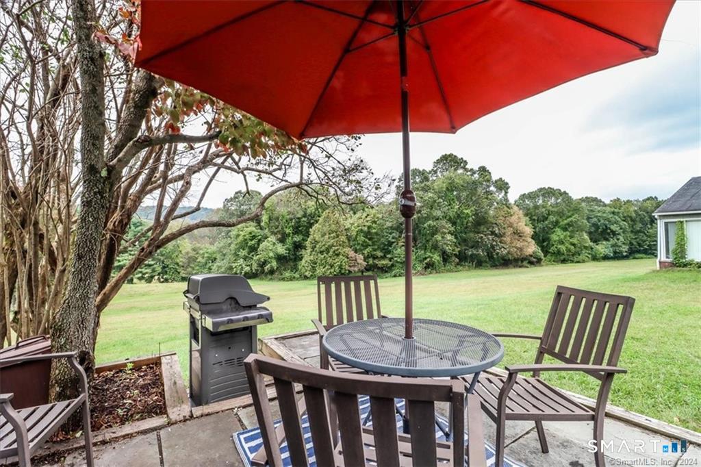 86 Old Farms Lane New Milford CT 06776