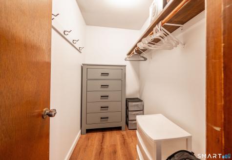 86 Old Farms Lane New Milford CT 06776