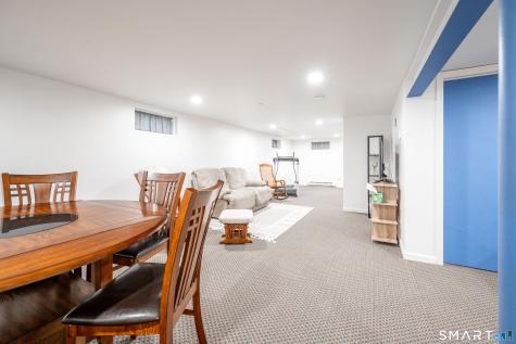 86 Old Farms Lane New Milford CT 06776