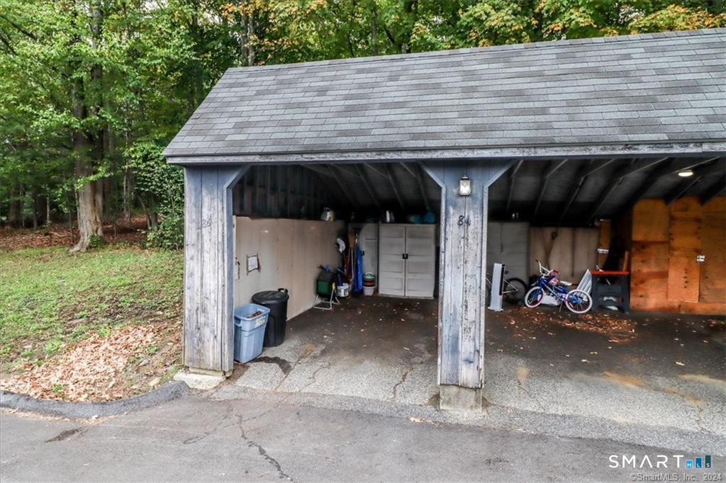 86 Old Farms Lane New Milford CT 06776