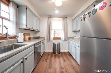 86 Old Farms Lane New Milford CT 06776