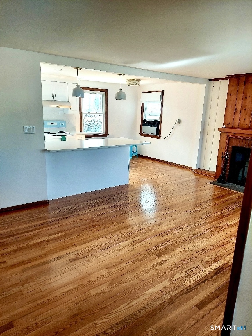 8 Rome Street Norwalk CT 06851