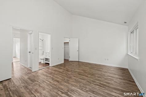 32 Deer Run Bethel CT 06801