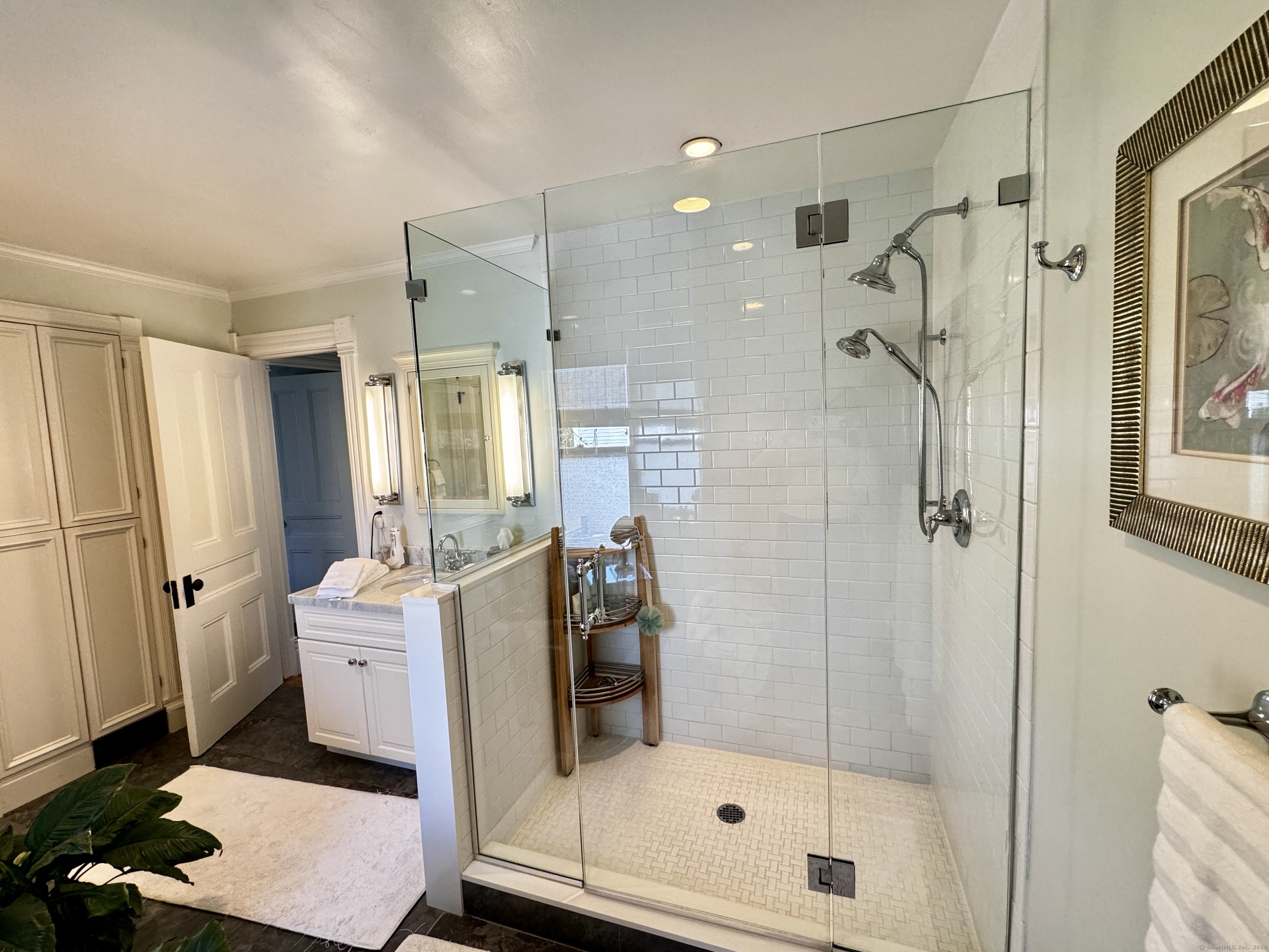 233 Rowayton Avenue Norwalk CT 06853