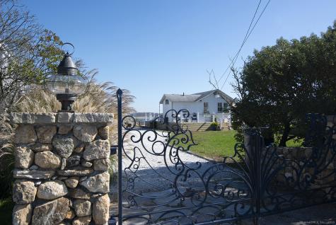 114 Jupiter Point Road Groton CT 06340