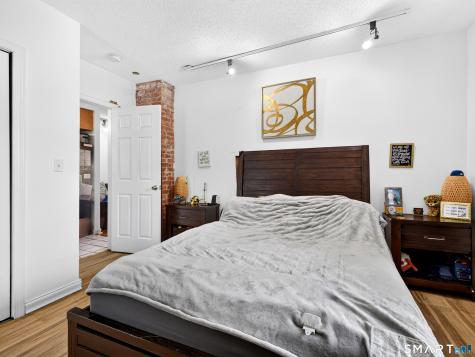 977 Townsend Avenue New Haven CT 06512