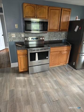 7579 Main Street Stratford CT 06614