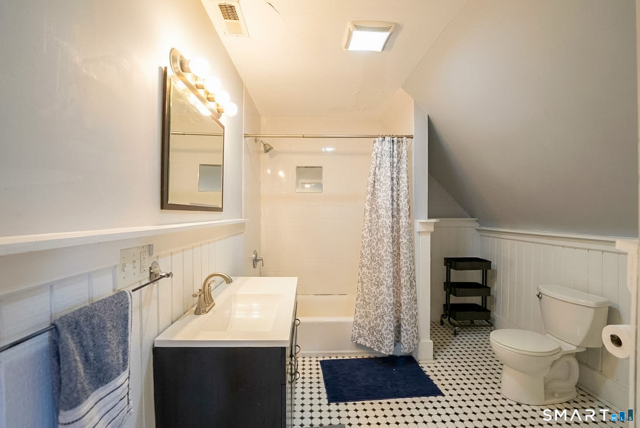 53 Wade Street Bridgeport CT 06604