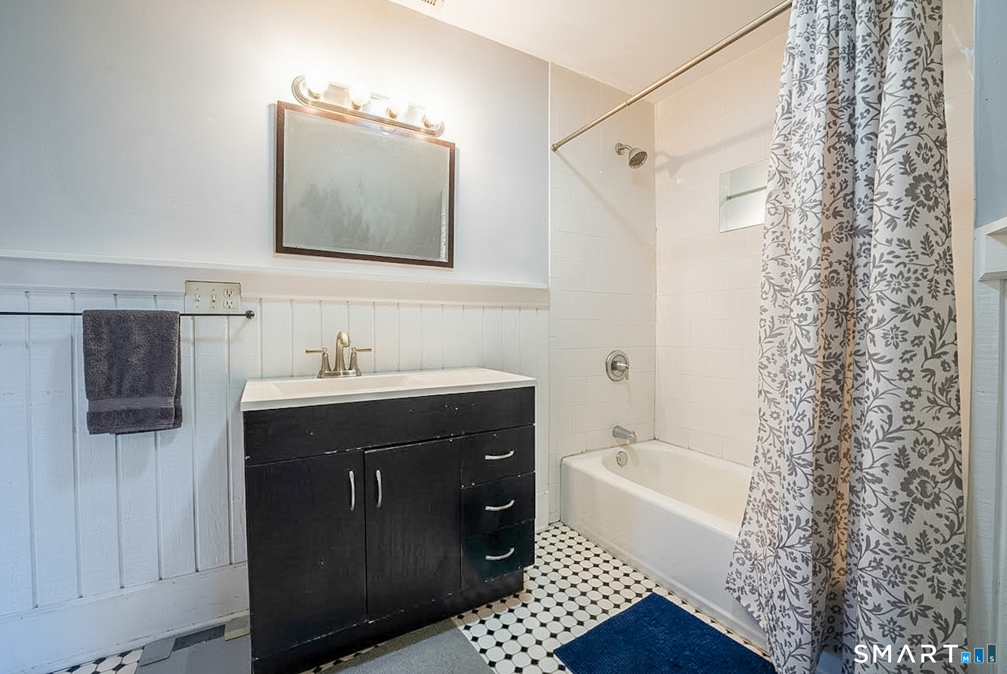 53 Wade Street Bridgeport CT 06604