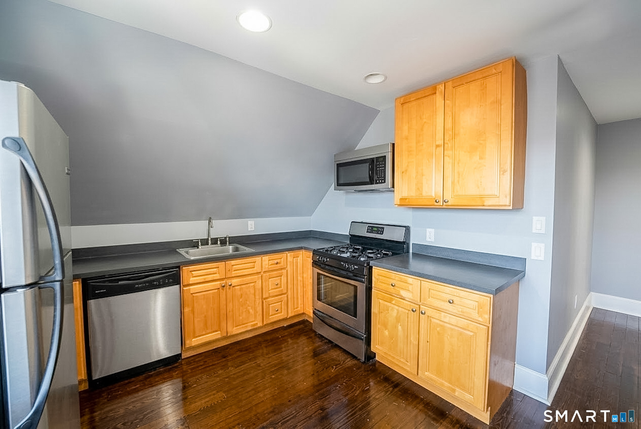 53 Wade Street Bridgeport CT 06604