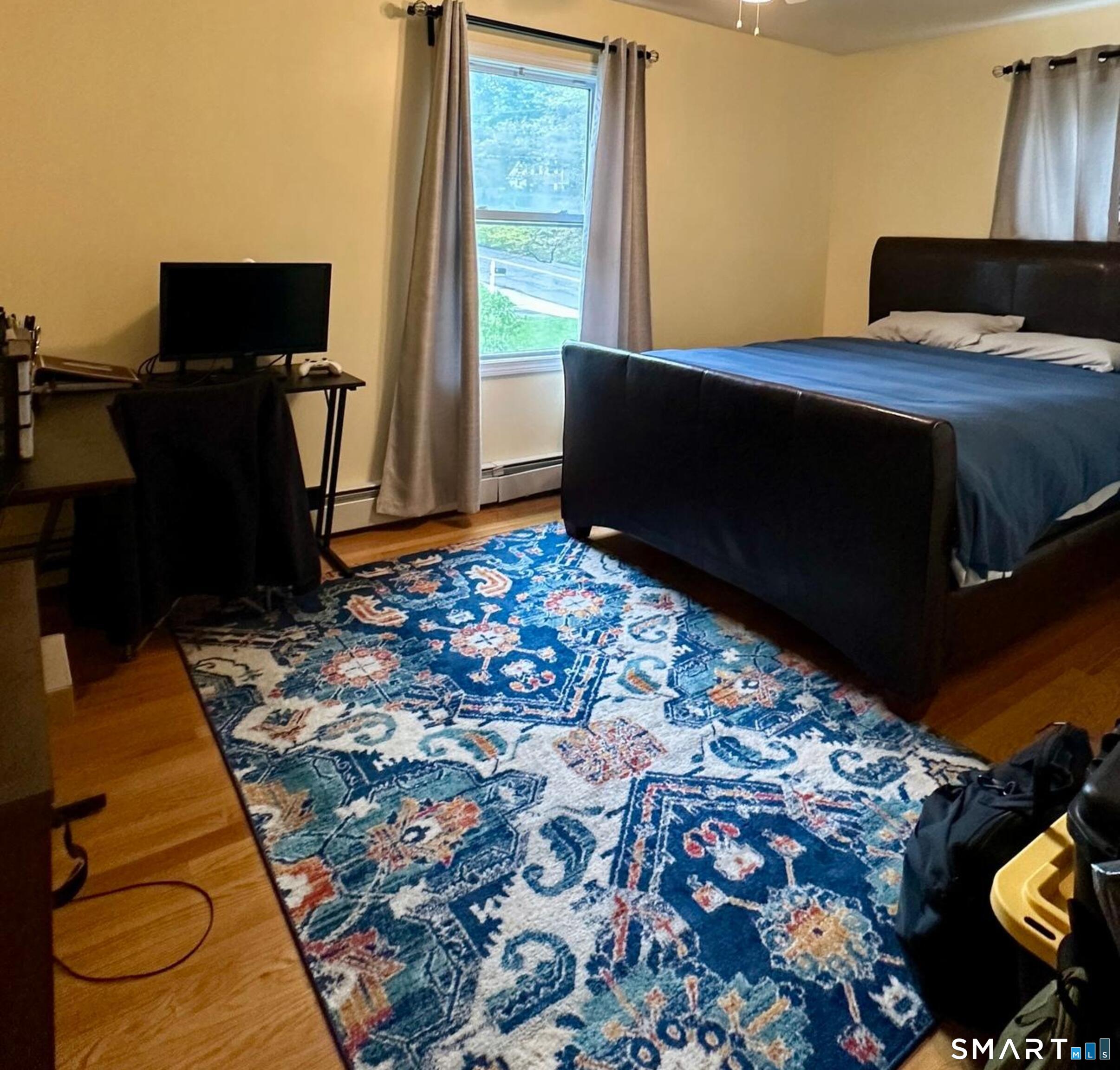 11 Skokorat Street Seymour CT 06483