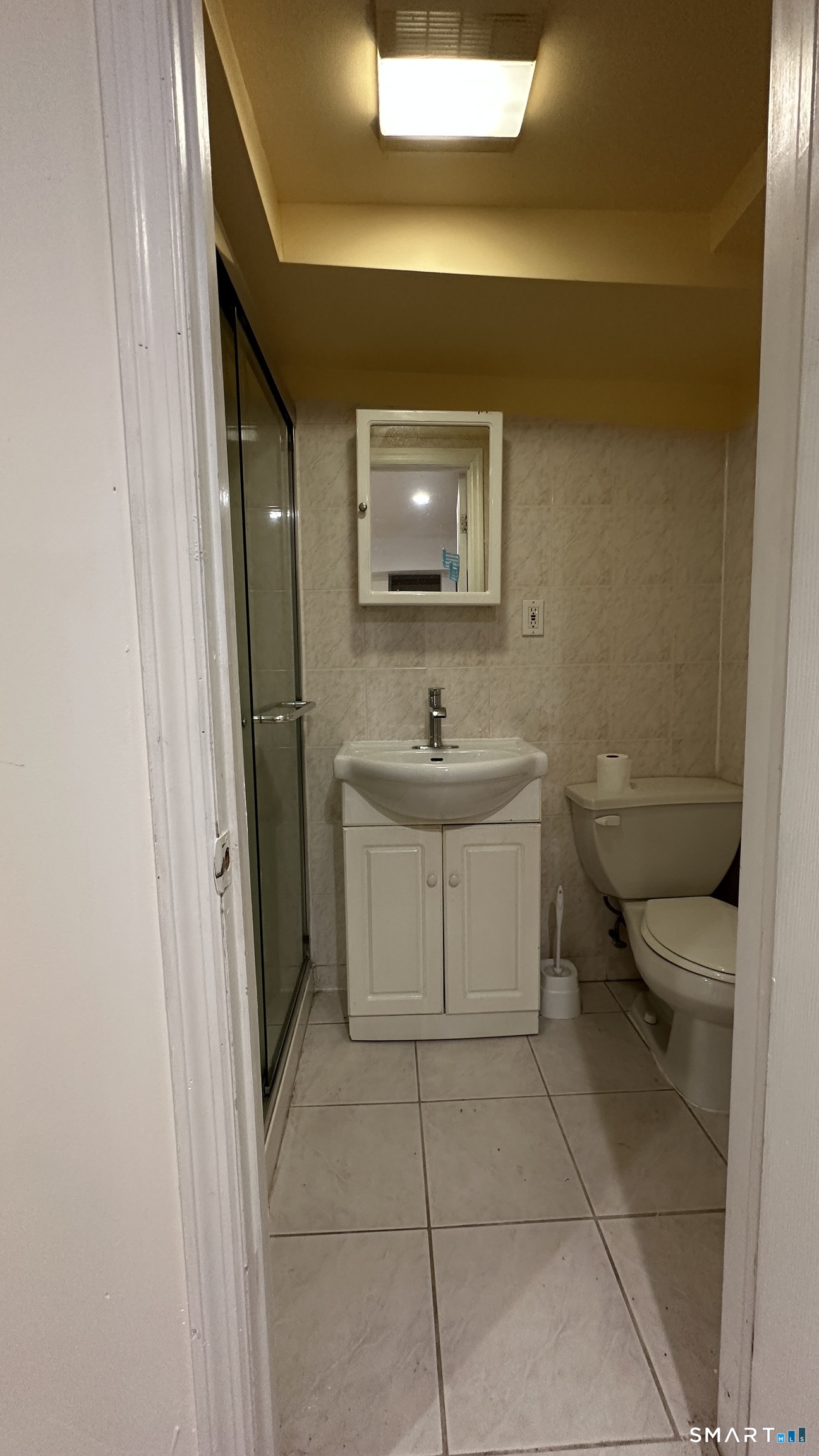 11 Skokorat Street Seymour CT 06483