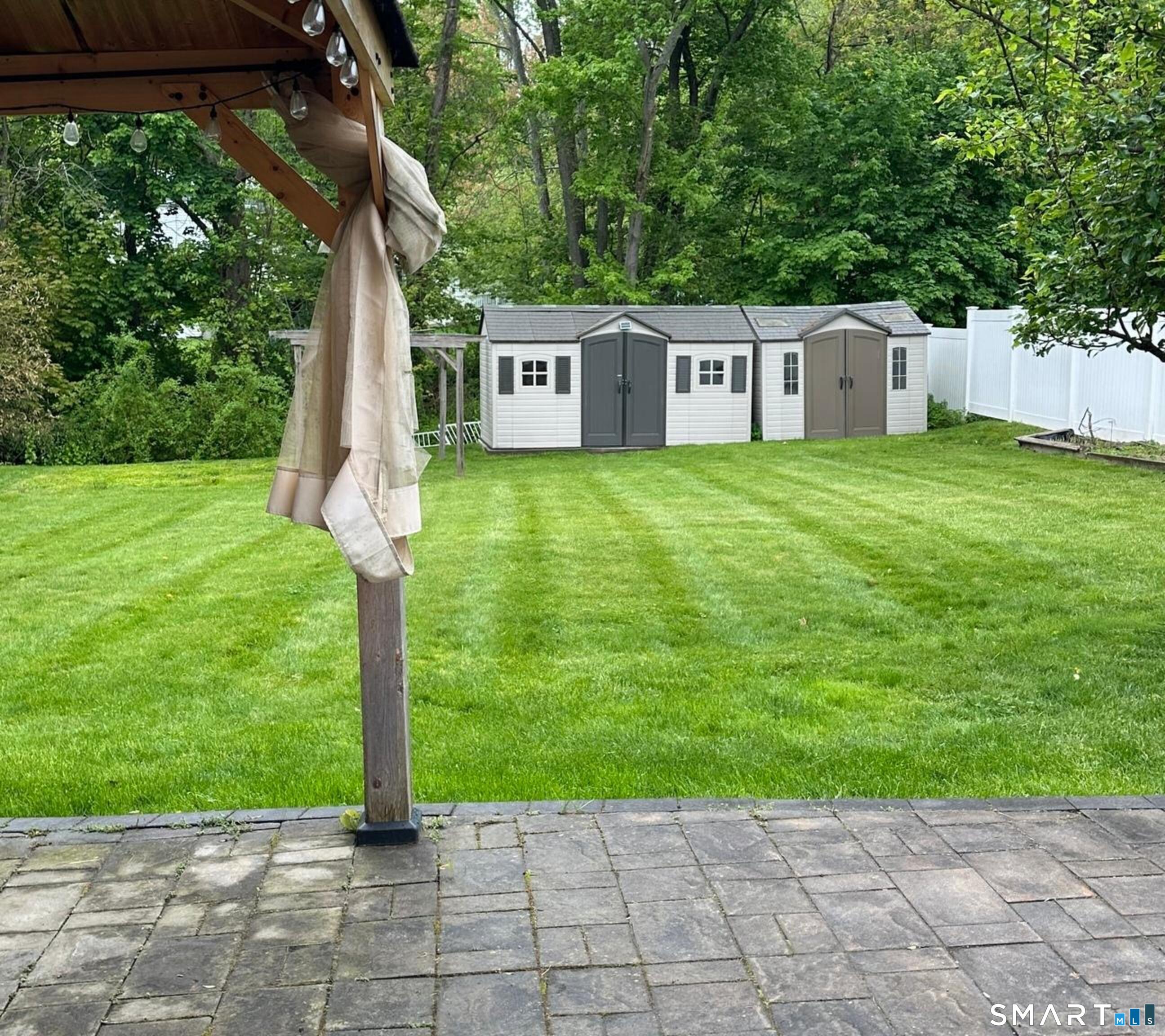 11 Skokorat Street Seymour CT 06483