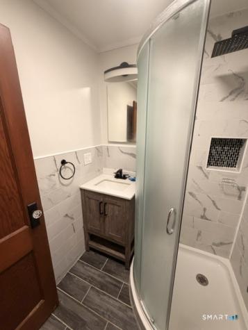 94-Apt2 Tomlinson Avenue Plainville CT 06062