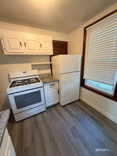 94-Apt2 Tomlinson Avenue Plainville CT 06062