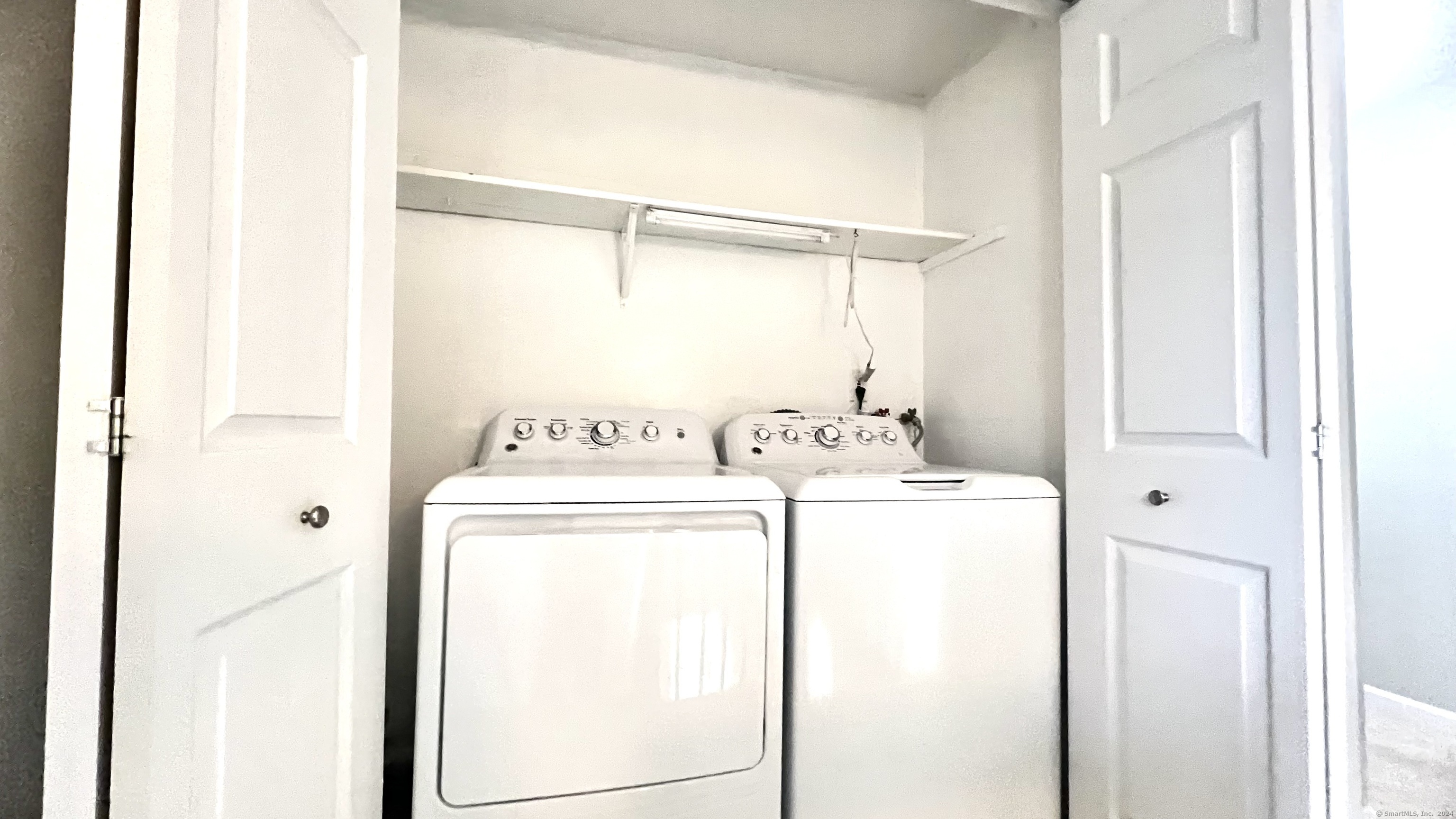 1 Cinnamon Springs South Windsor CT 06074
