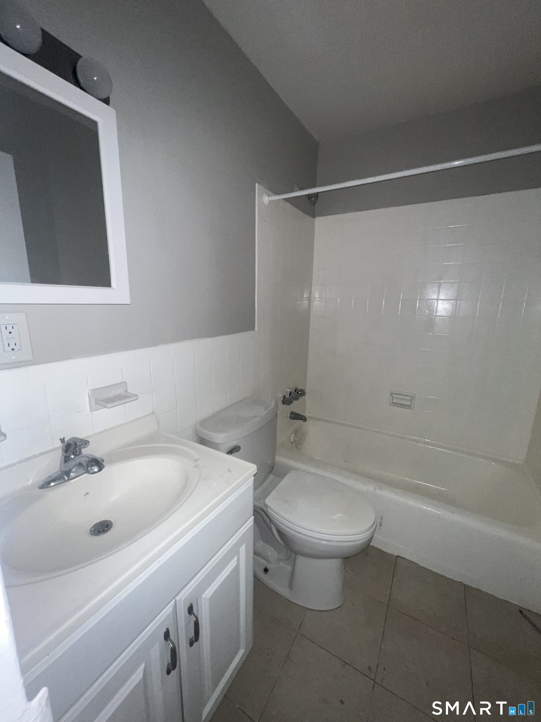 1525 Central Avenue Bridgeport CT 06610