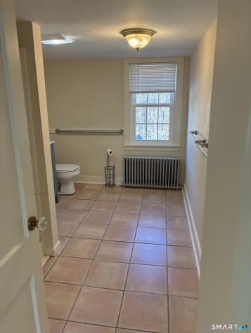 92A Huntingtown Road Newtown CT 06470