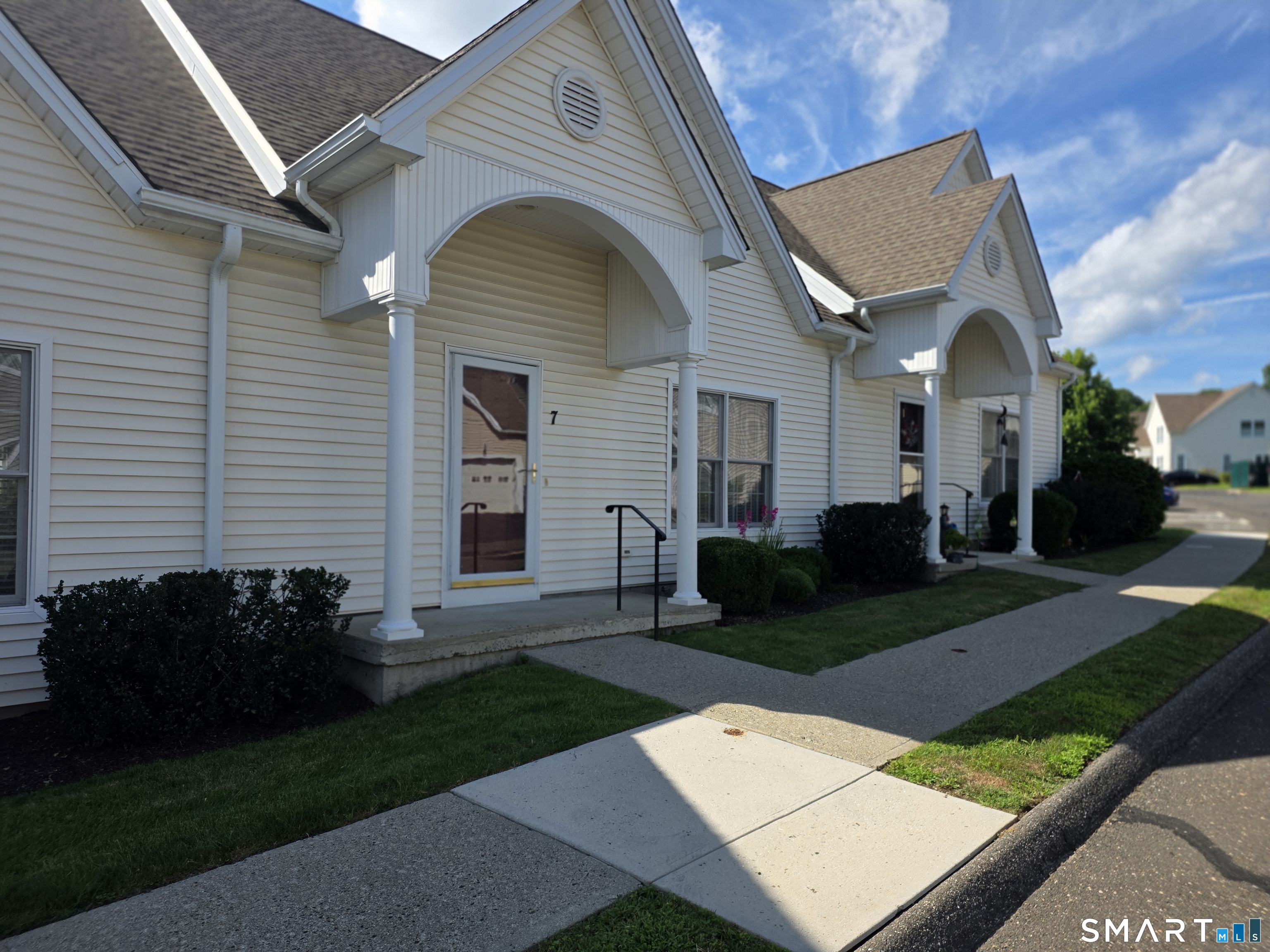 7 Heron View Road New Fairfield CT 06812