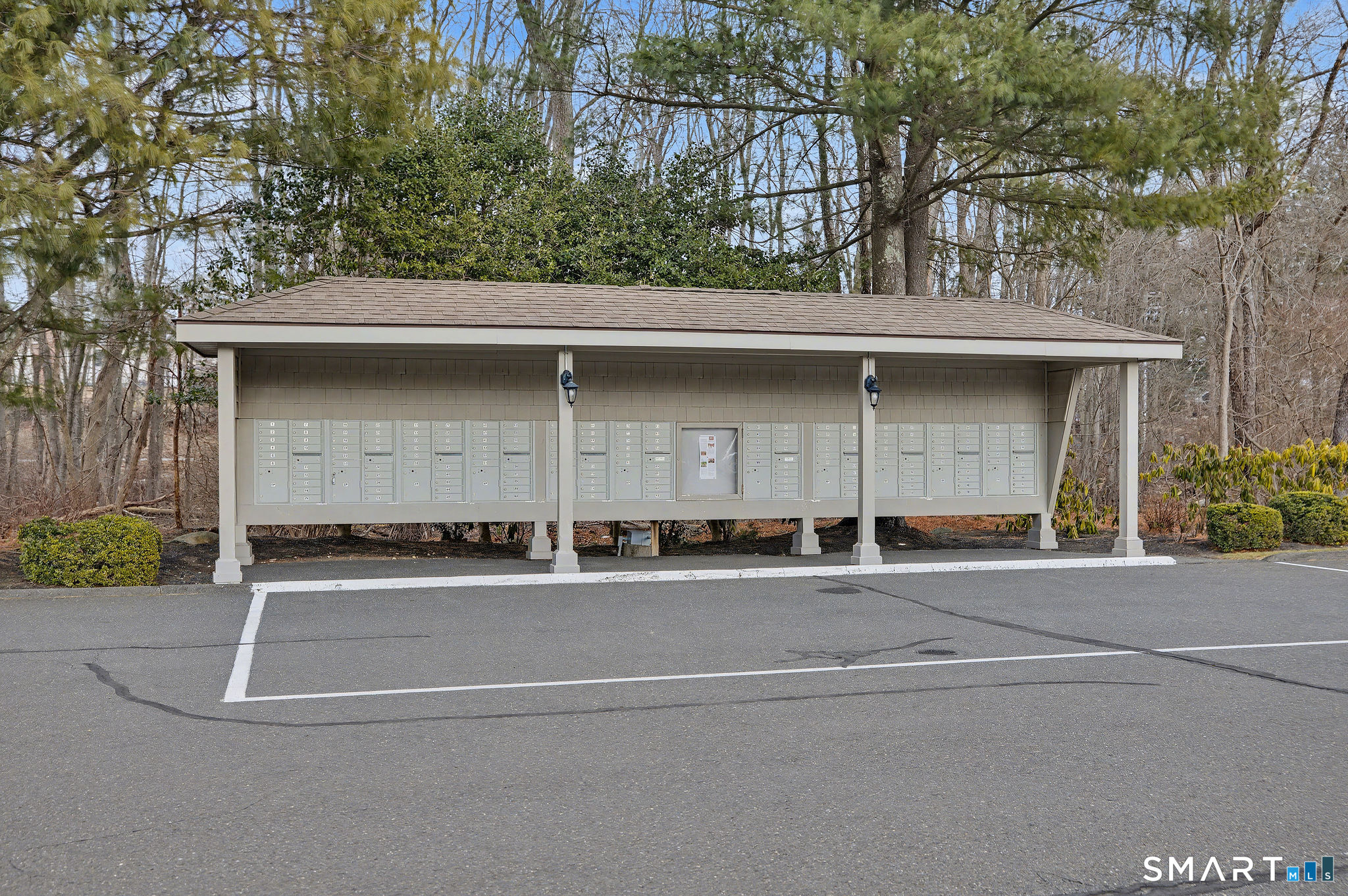 156 Heatherwood Drive Brookfield CT 06804