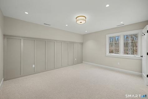 156 Heatherwood Drive Brookfield CT 06804