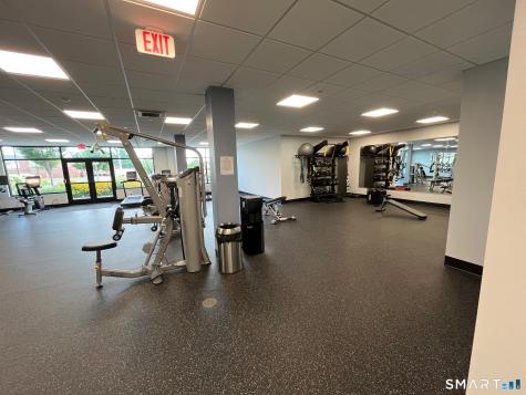 33 Old Tavern Road Orange CT 06477