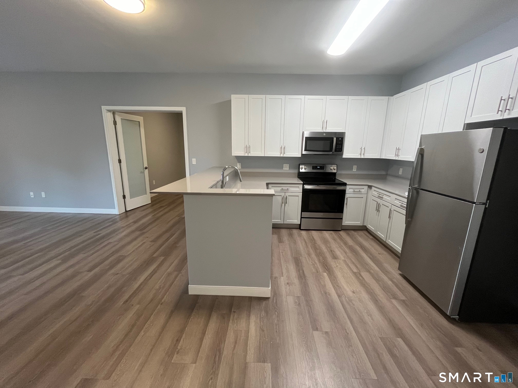 33 Old Tavern Road Orange CT 06477