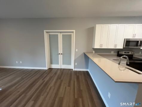 33 Old Tavern Road Orange CT 06477