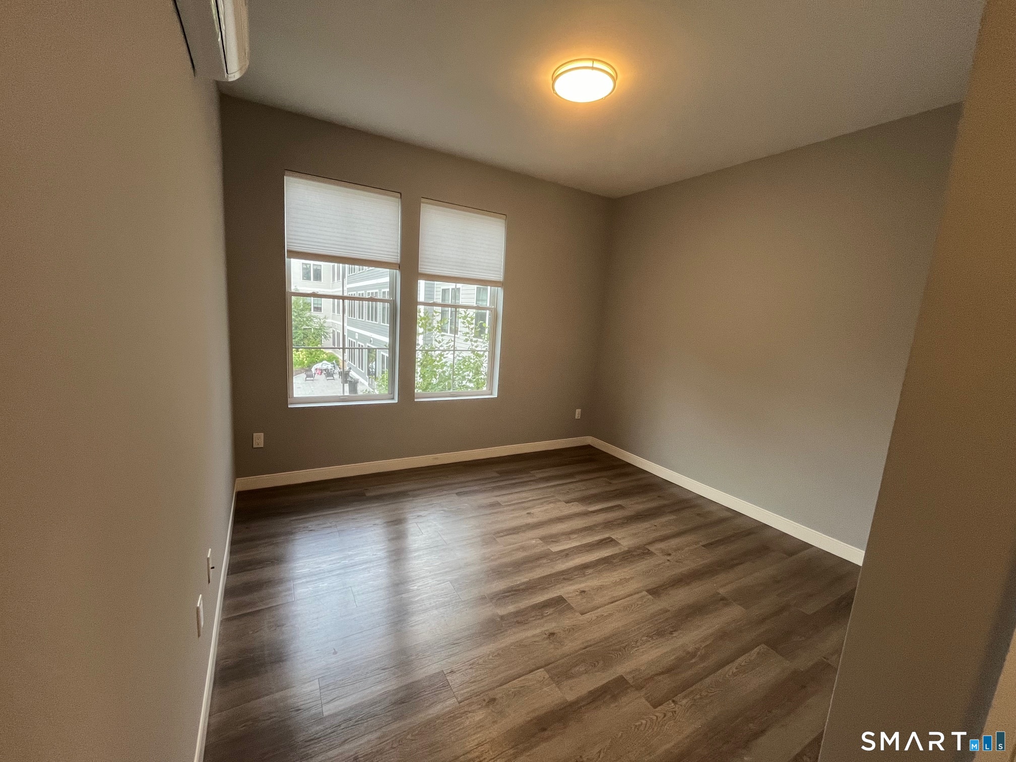 33 Old Tavern Road Orange CT 06477