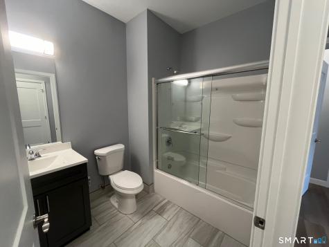 33 Old Tavern Road Orange CT 06477