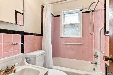 218 Flax Hill Road Norwalk CT 06854