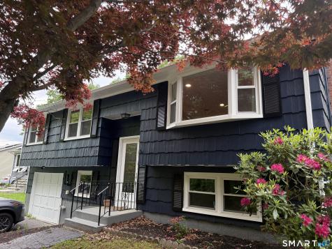 32 Cullen Avenue West Haven CT 06516