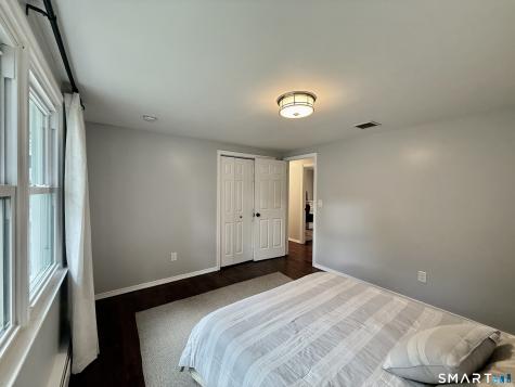 32 Cullen Avenue West Haven CT 06516