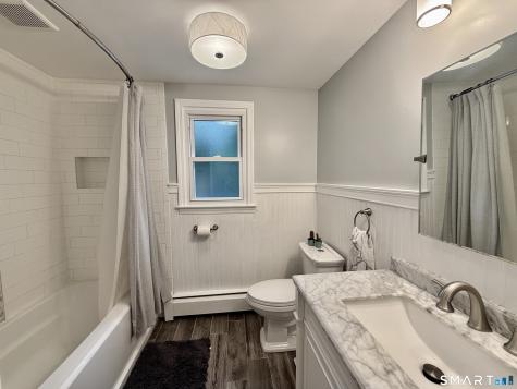 32 Cullen Avenue West Haven CT 06516