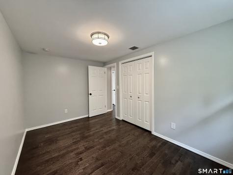 32 Cullen Avenue West Haven CT 06516