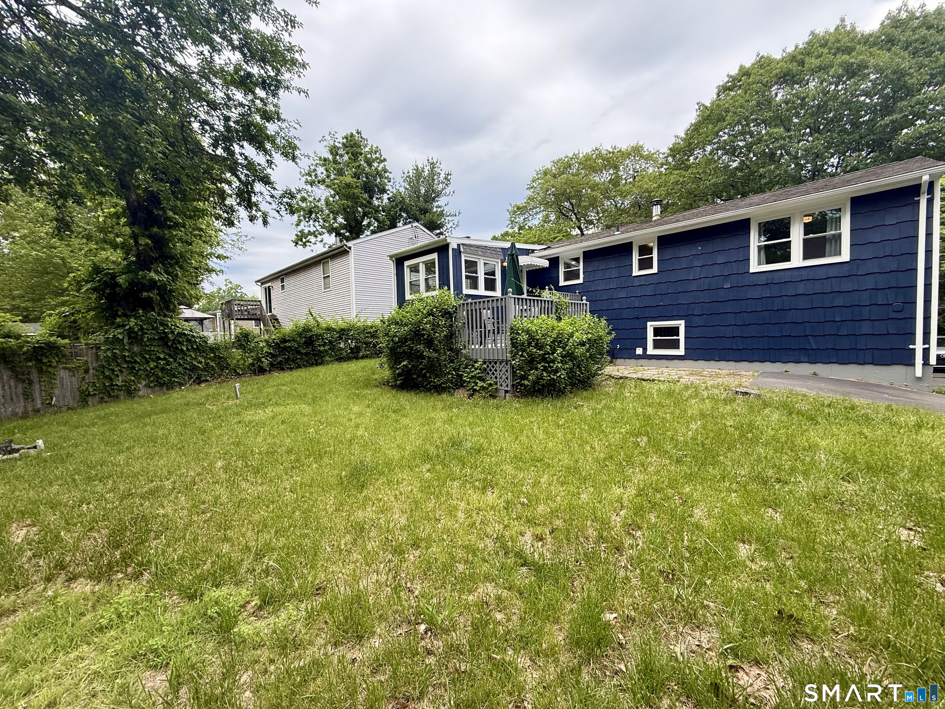 32 Cullen Avenue West Haven CT 06516